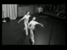 Vidéo - Ribatz, Ribatz! (extrait : duo) - Fonds Dominique Bagouet - Carnets Bagouet - FANA Danse & Arts vivants