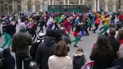 Vidéo - Flashmob "Constellation Bagouet" à Paris - Fonds Dominique Bagouet - Carnets Bagouet - FANA Danse & Arts vivants