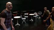 Vidéo - PUTTIN\'ON A SHOW - Dans l\'atelier d\'une revue musicale - part 1 - Fonds Mark Tompkins - Cie I.D.A. - FANA Danse & Arts vivants