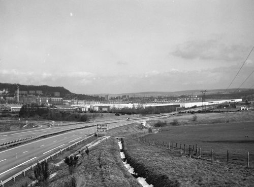 Vue sur les Automobiles Peugeot