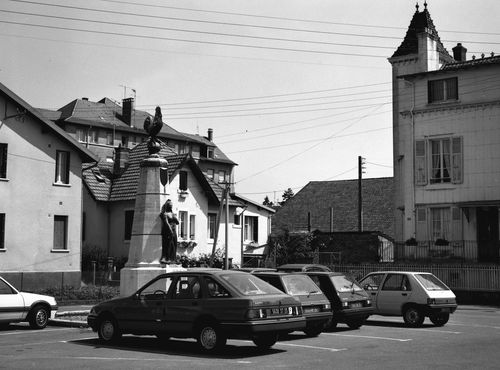 Place des Poilus