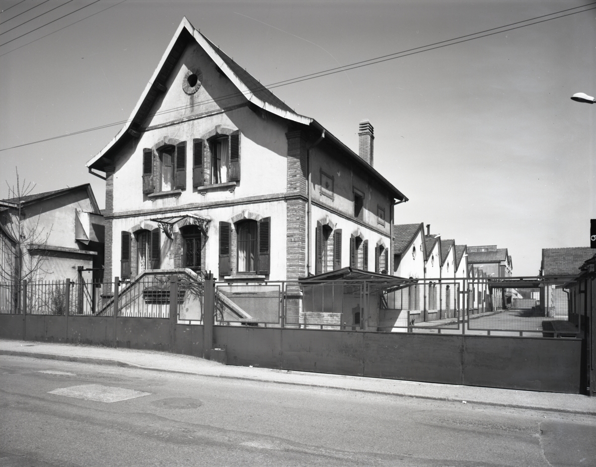 Rue de la gare - Tissage du Paquis