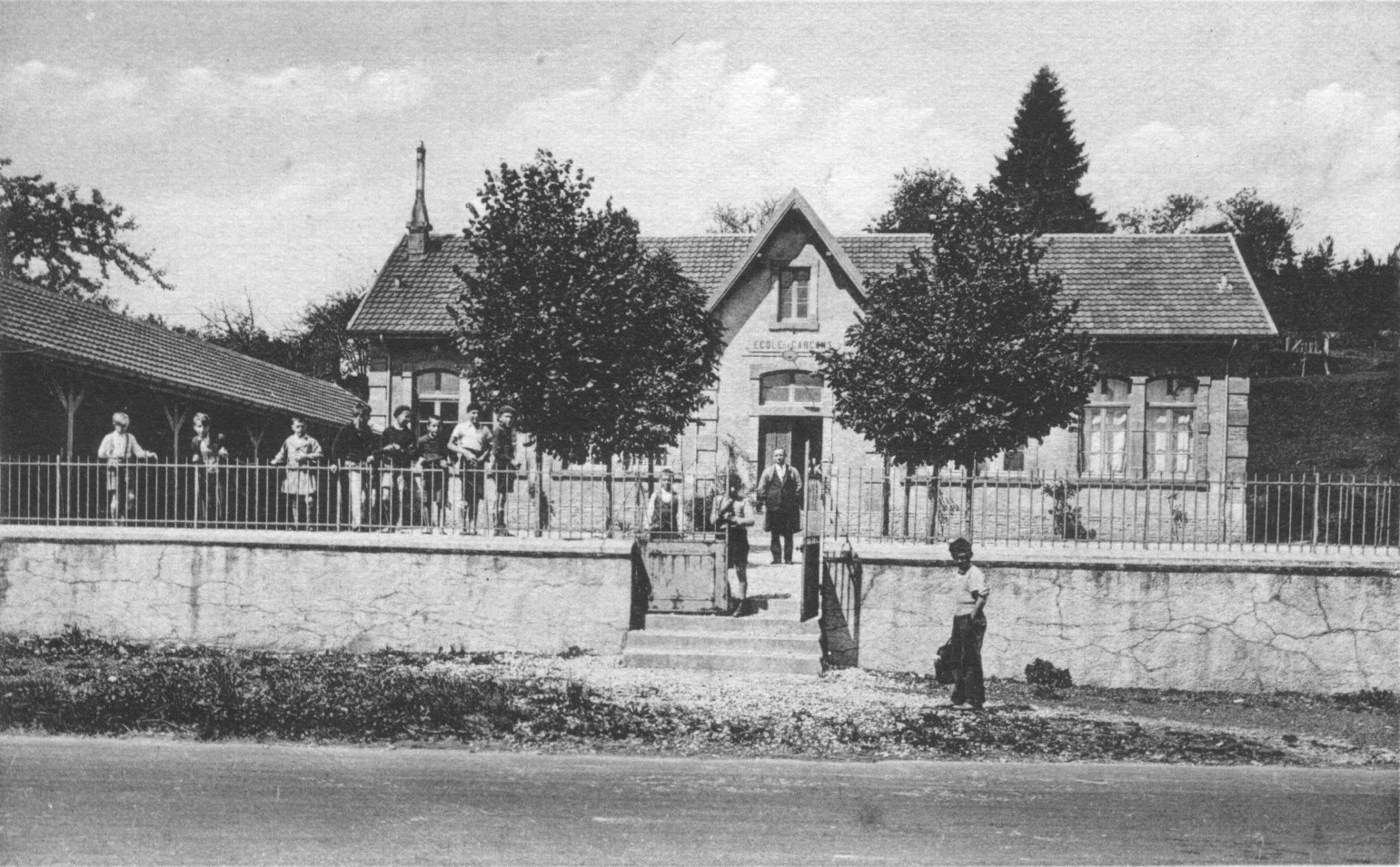 École