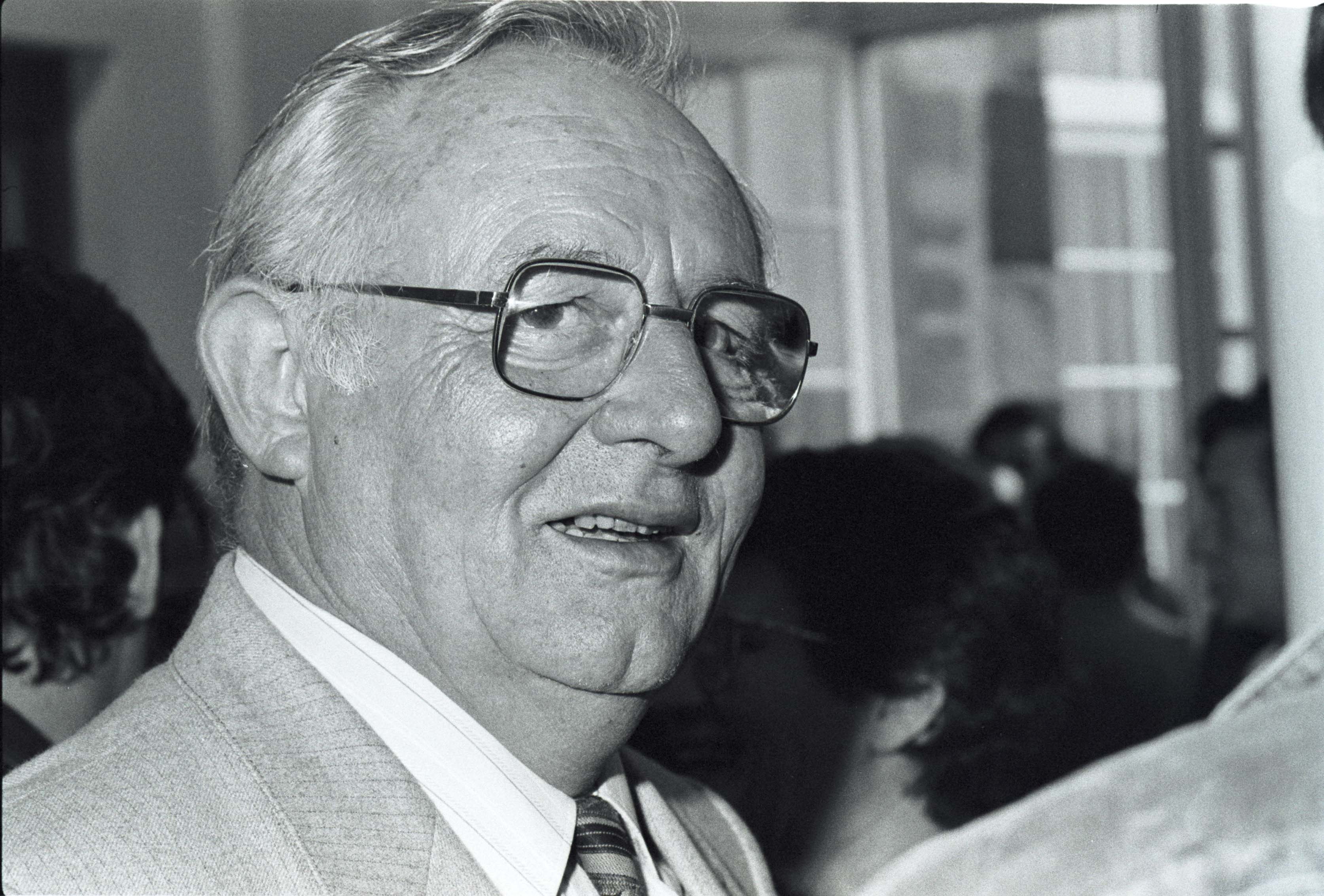 Présentation du livre à sa sortie - M. Marcel Castioni