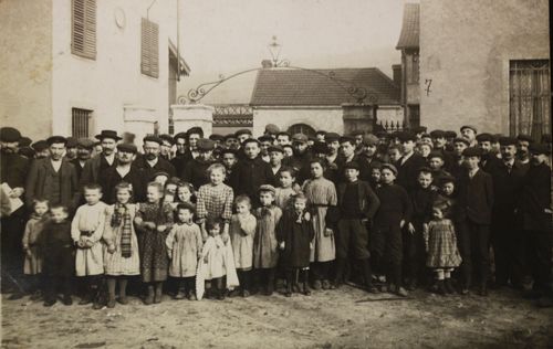 Ouvriers et leur famille