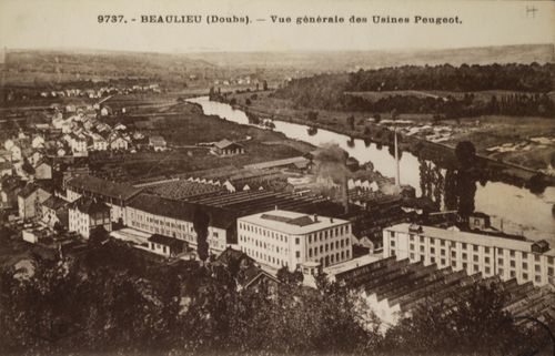 Vue générale des usines Peugeot